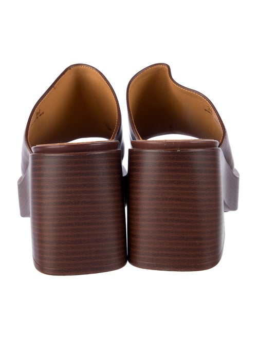 Tod's Leather Slides