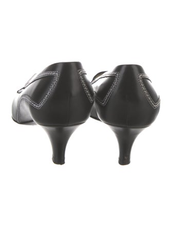 Tod's Leather Pumps