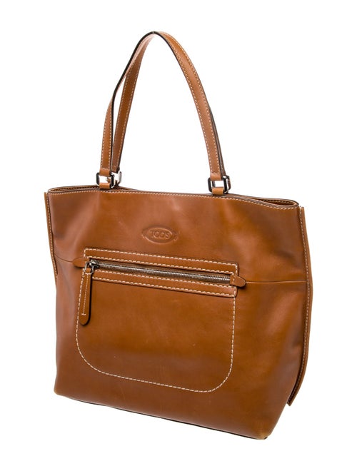 Tod's Leather Shoulder Bag