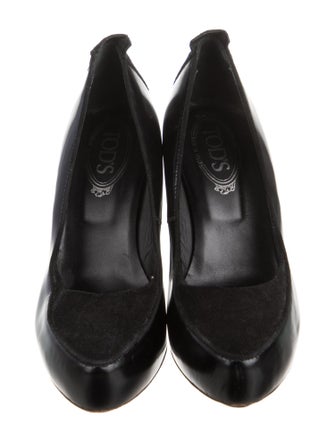 Tod's Leather Studded Accents Pumps