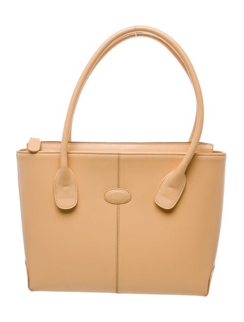 Tod's Leather Shoulder Bag