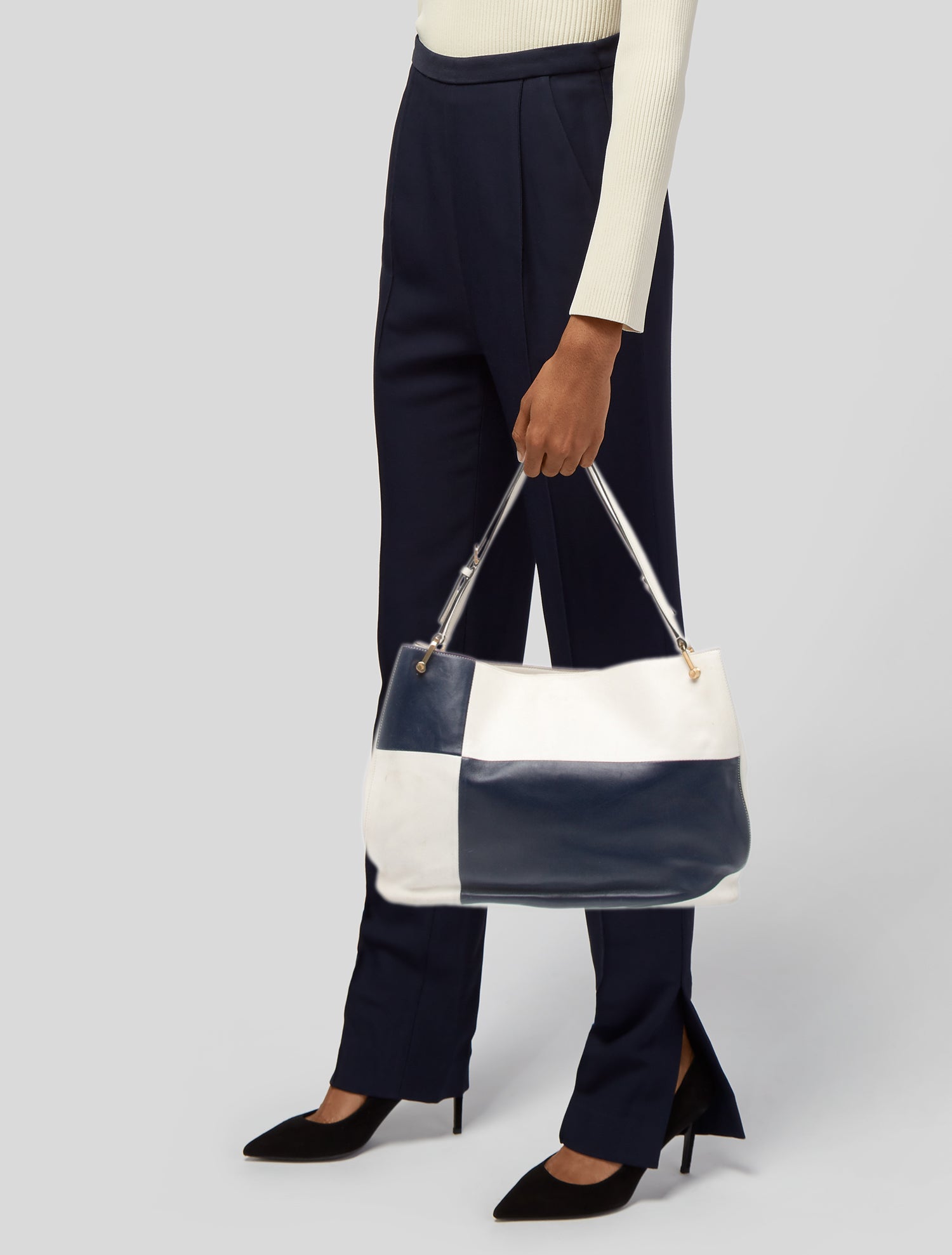 Tod's Leather Shoulder Bag