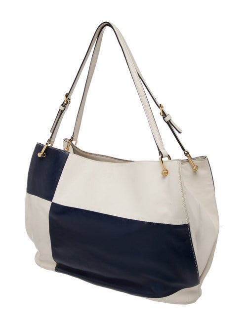 Tod's Leather Shoulder Bag