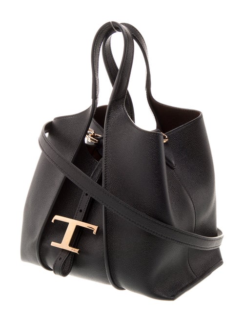 Tod's Leather T Timeless