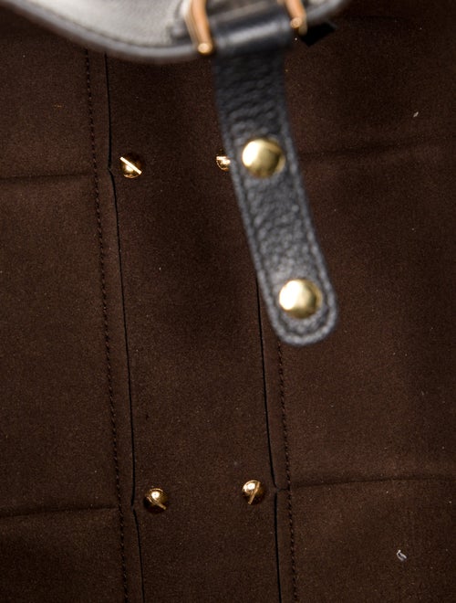 Tod's Leather T Timeless