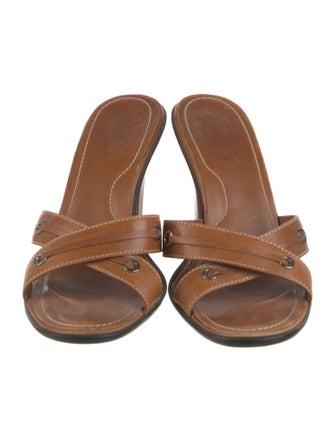 Tod's Leather Slides