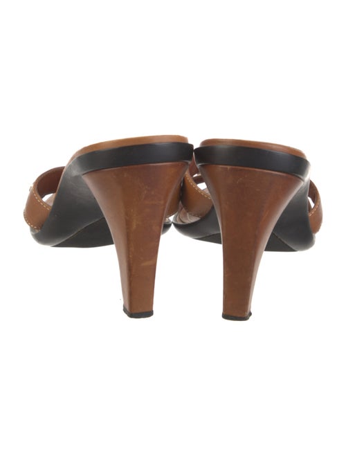 Tod's Leather Slides