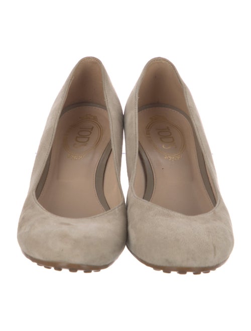 Tod's Suede Pumps