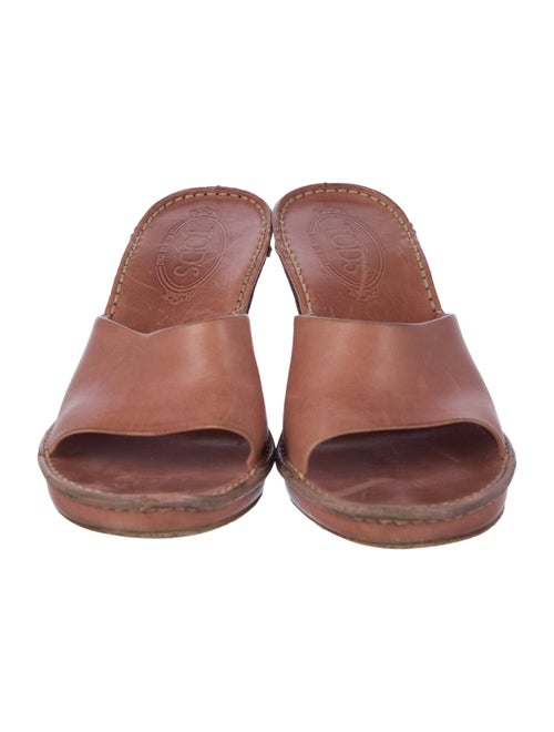 Tod's Leather Slides