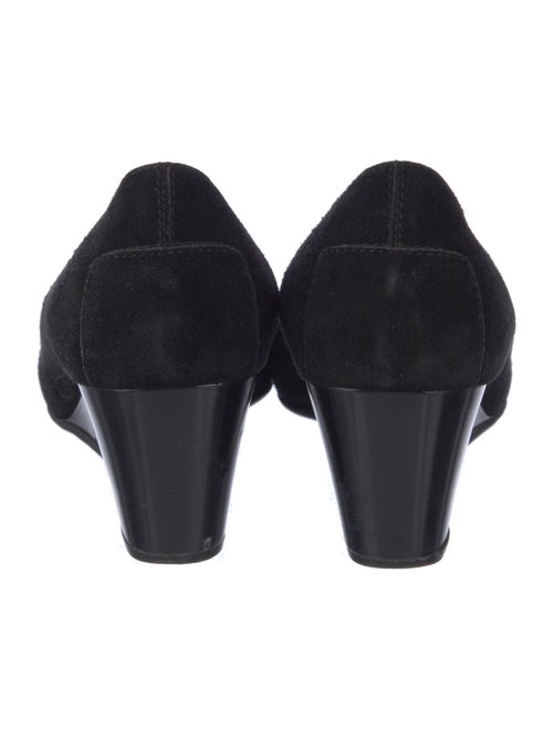 Tod's Suede Pumps