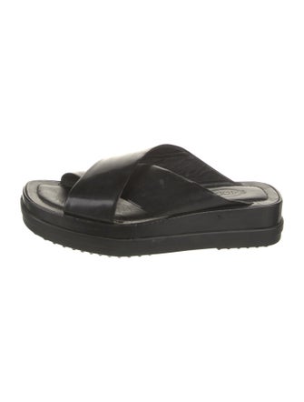 Tod's Leather Slides