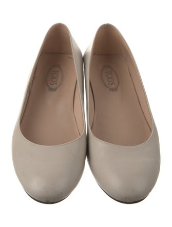 Tod's Leather Studded Accents Ballet Flats
