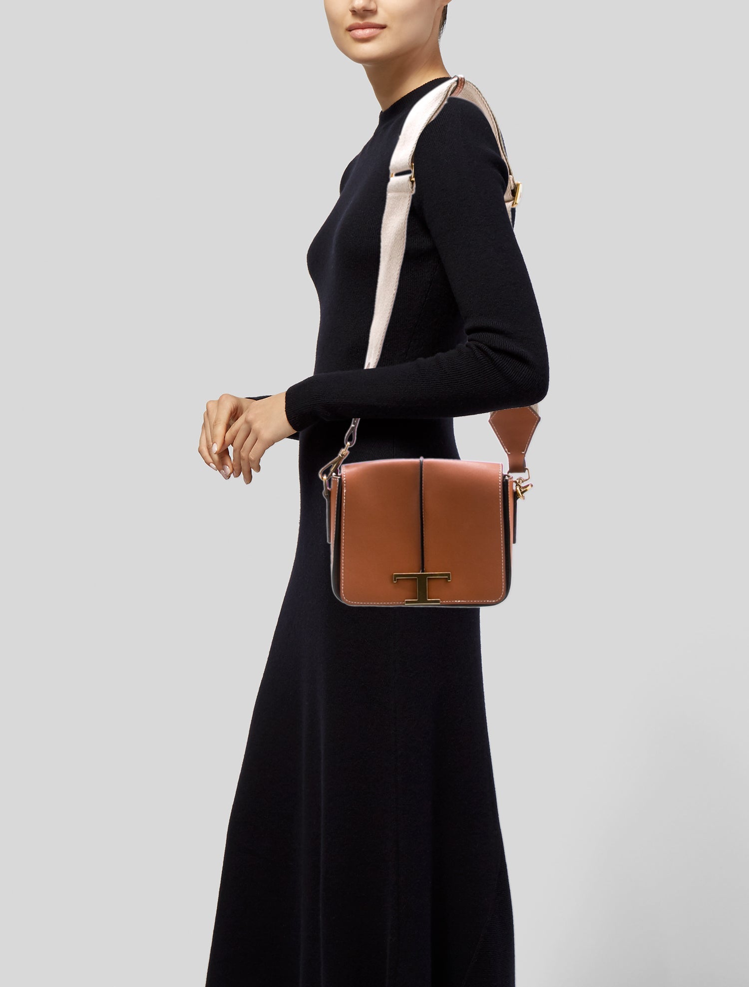 Tod's Leather Shoulder Bag