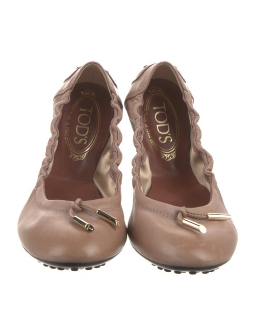 Tod's Leather Ballet Flats