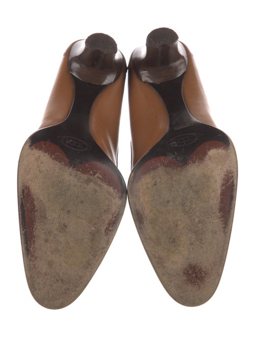 Tod's Leather Tassel Accents Pumps