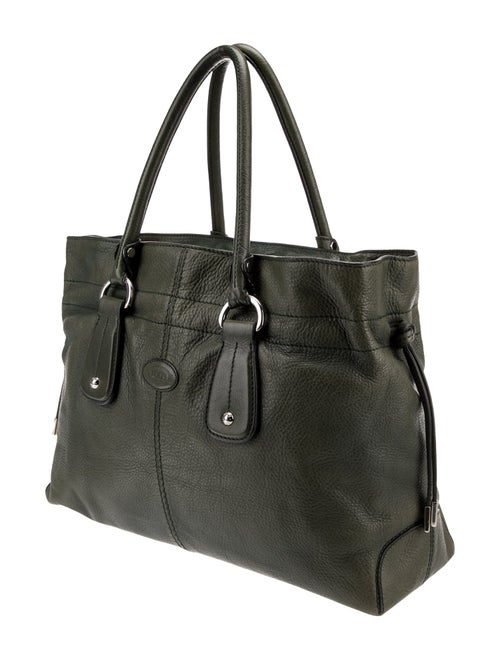 Tod's Leather Shoulder Bag
