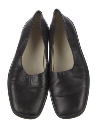 Tod's Leather Ballet Flats