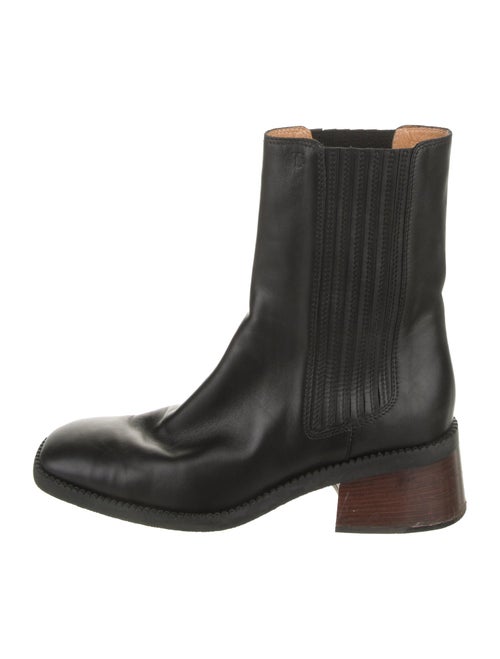 Tod's Leather Chelsea Boots