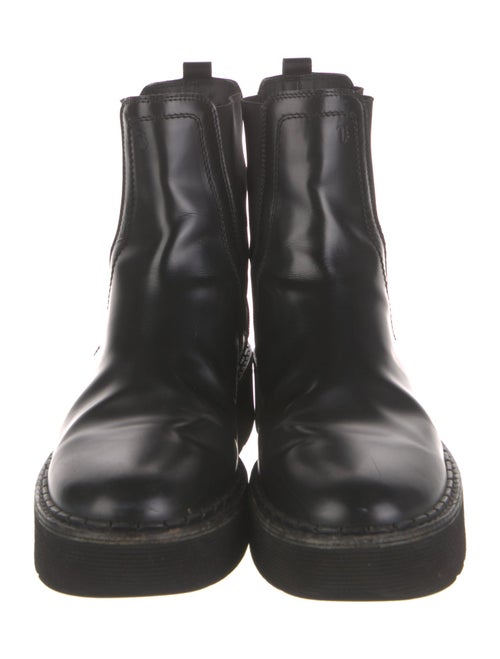 Tod's Leather Chelsea Boots