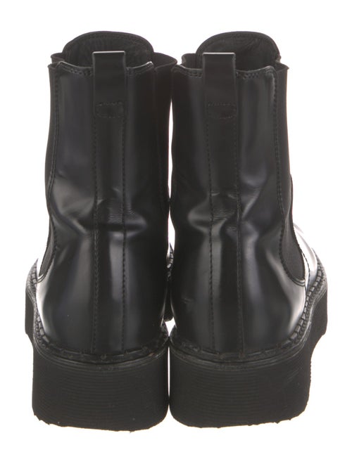 Tod's Leather Chelsea Boots
