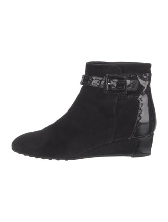 Tod's Suede Boots