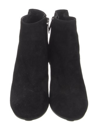 Tod's Suede Boots