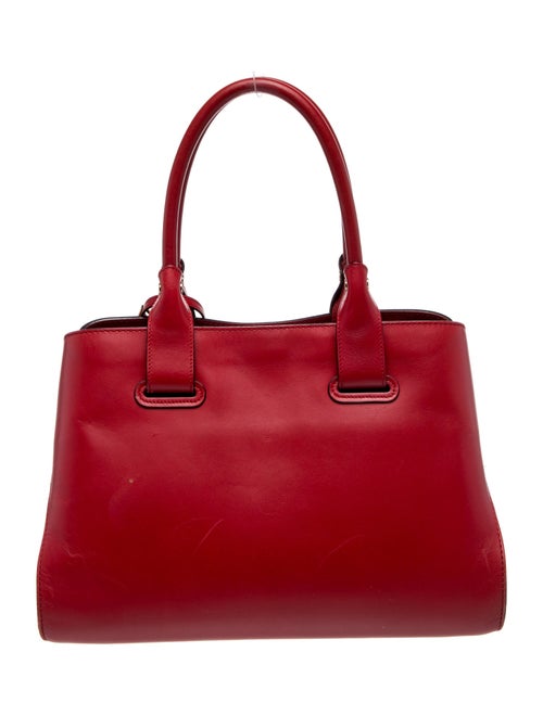 Tod's Leather Shoulder Bag