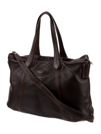 Tod's Leather Shoulder Bag