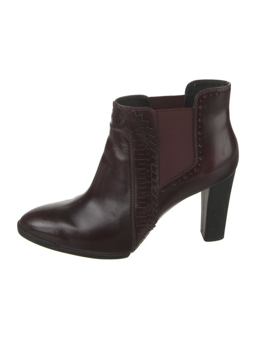 Tod's Leather Lasercut Accents Chelsea Boots