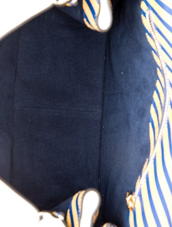 Tod's Leather Shoulder Bag