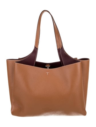 Tod's Leather Shoulder Bag