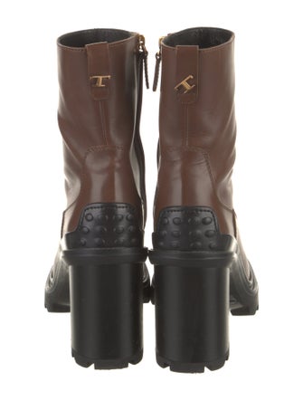 Tod's Leather Boots