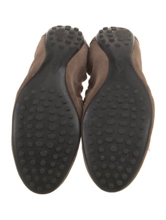 Tod's Suede Flats