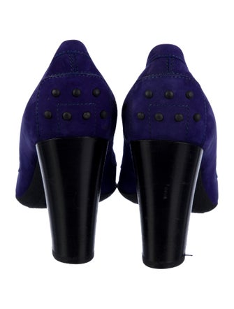 Tod's Suede Pumps