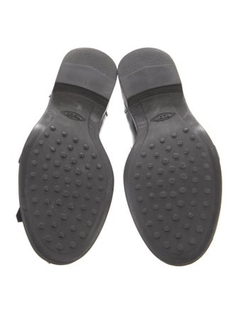 Tod's Leather Tassel Accents Loafers