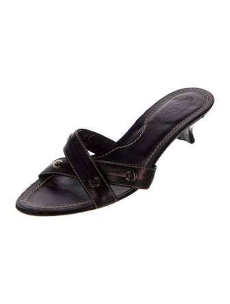 Tod's Leather Slides