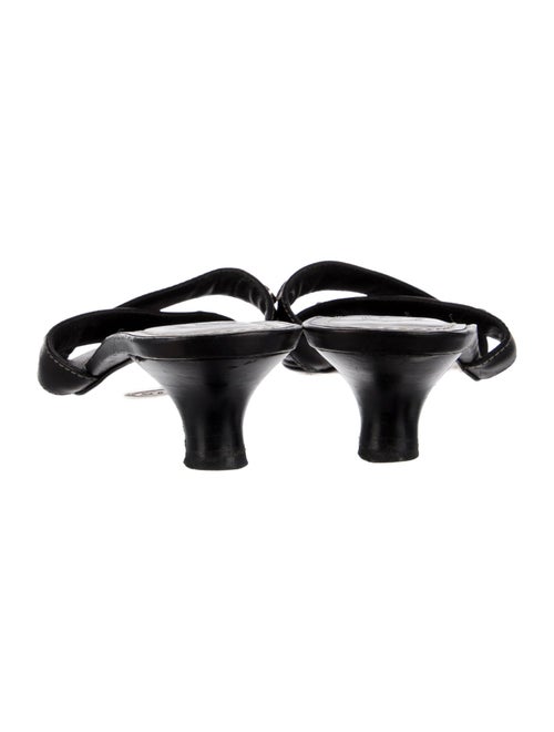 Tod's Leather Slides