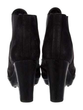 Tod's Suede Chelsea Boots