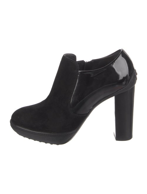 Tod's Suede Boots