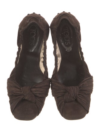 Tod's Suede Ballet Flats