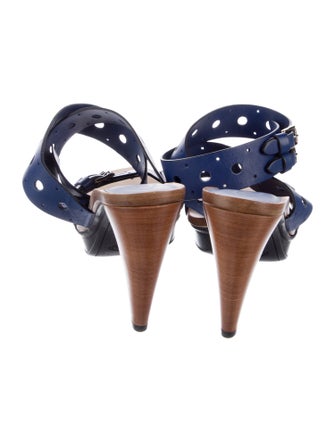 Tod's Leather Sandals
