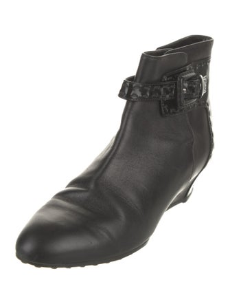 Tod's Leather Boots