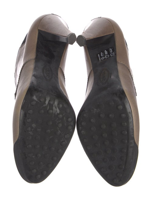 Tod's Leather Chelsea Boots