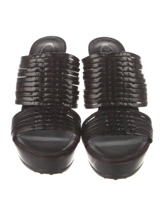 Tod's Leather Slides