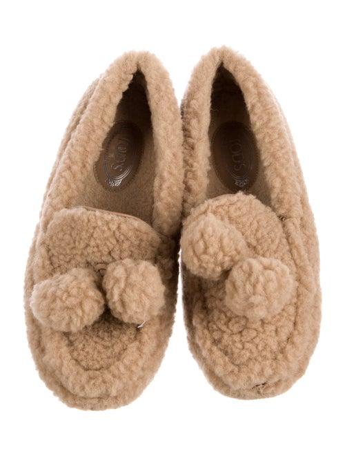 Tod's Shearling Flats
