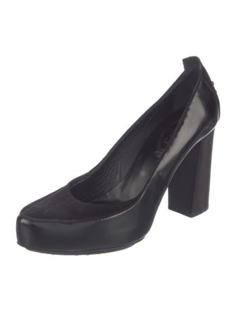Tod's Leather Studded Accents Pumps