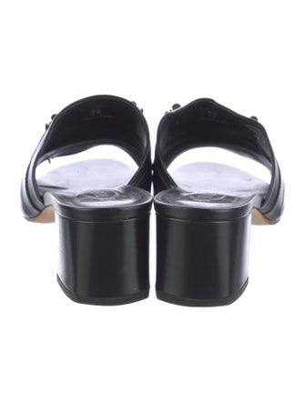 Tod's Leather Slides