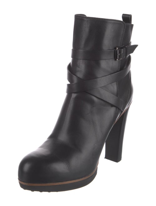 Tod's Leather Boots