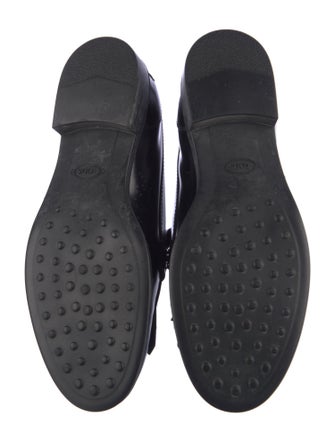 Tod's Patent Leather Tassel Accents Loafers