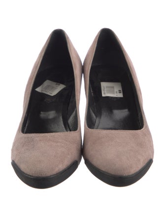 Tod's Suede Pumps